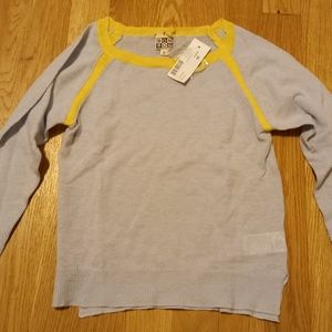 Bonpoint sweater size 6